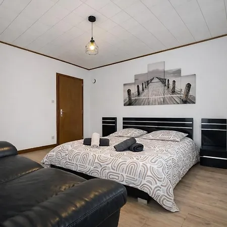 Wildenstein Cottage *